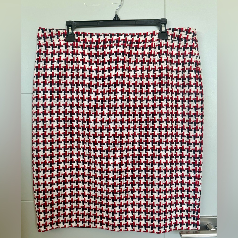 Boden Black, Red, and White Pencil Skirt